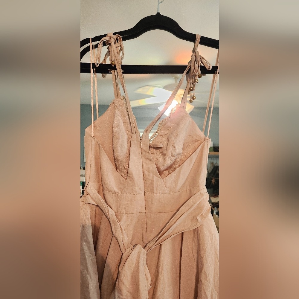 Romper NEW - Picture 3 of 3